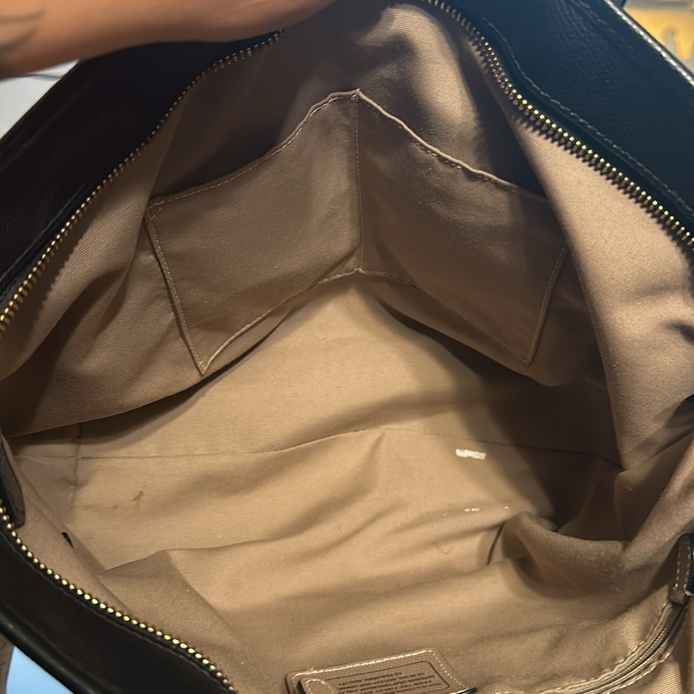 Coach tote - Picture 6 of 13